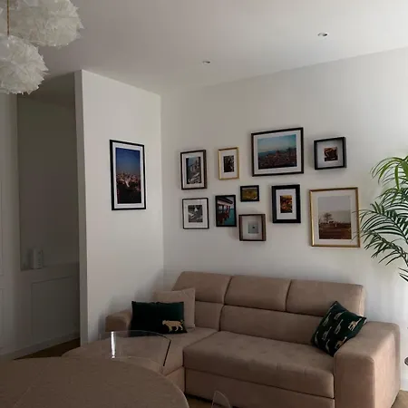 Palazzi Private Entrance And Parking Appartement *